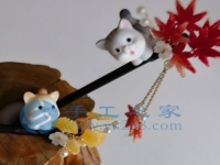 6月4日，手工活接單正規(guī)平臺，拿回家做的手工項目，可以開飾品加工廠，手工之家讓大家居家手工掙錢有底氣，圖為勵志珠珠繡串珠手工產(chǎn)品剪影