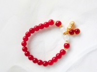 6月8日，在家能做的兼職正規(guī)手工，在家靈活就業(yè)串珠手工項目，在手工之家，大家為什么手工掙錢放心，圖為勵志珠珠繡串珠手工產(chǎn)品剪影