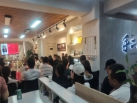 飾品加工廠+移動(dòng)潮品店，讓大家一起做手工掙錢 ------ 記石家莊項(xiàng)目考察團(tuán)隊(duì)到手工之家考察合作