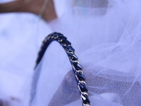 11月1日，手工活兼職可帶回家，拿回家做的手工副業(yè)，在家開(kāi)飾品加工廠掙錢(qián)，手工之家努力讓大家多掙錢(qián)，圖為串珠米珠繡手工產(chǎn)品剪影