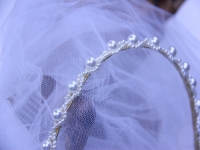 11月7日，手工活兼職招聘信息，開飾品加工廠，在家做手工副業(yè)靈活就業(yè)，手工之家合作人員中，男女誰做得好，圖為串珠米珠繡手工產(chǎn)品剪影