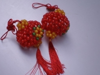 外發(fā)手工領(lǐng)回家做，純手工技能簡單，多勞多得，大家很喜歡