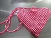 手工活外發(fā)加工正規(guī)的廠家，串珠純手工有歷史，大家信得過