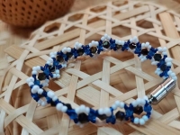 7月31日，哪里可以做手工活兼職，靈活就業(yè)好選擇，做手工傳承官，與手工之家合作，靈活自由就業(yè)創(chuàng)業(yè)在這里都很適合，圖為串珠米珠繡純手工產(chǎn)品剪影