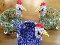 外發(fā)手工領(lǐng)回家做，純手工靈活自由，收入很好