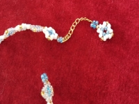 11月2日，在家可以做的兼職工作，在家手工創(chuàng)業(yè)，低成本創(chuàng)業(yè)做手工傳承官，在手工之家，有沒有實(shí)地考察都一樣有良好合作，圖為串珠米珠繡純手工產(chǎn)品剪影