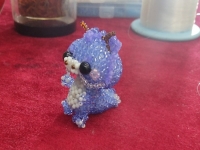 手工活哪里找貨源？這里的純手工加工簡單易學(xué)，長期穩(wěn)定