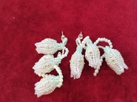 外發(fā)手工領(lǐng)回家做，做純手工掙錢，一家人都能做