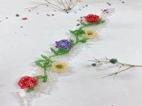 純手工產(chǎn)品串珠米珠繡展示，精美的手飾之手鏈