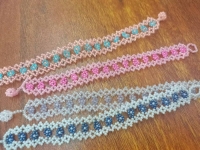 純手工產(chǎn)品串珠米珠繡展示，精美的手飾之手鏈