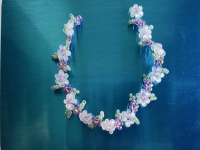 3月21日，寶媽手工兼職創(chuàng)業(yè)，正規(guī)手工接單平臺(tái)，小成本創(chuàng)業(yè)開手工加工廠，在手工之家，合作越久越掙錢，圖為串珠米珠繡純手工產(chǎn)品剪影