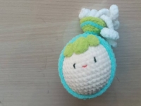 4月8日，兼職手工外發(fā)加工在家可做，專兼職都能干的純手工，低成本創(chuàng)業(yè)開家庭手工工作室，與手工之家合作，放心選擇掙錢手工業(yè)務，圖為鉤織純手工產(chǎn)品剪影