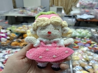 2月8日，在家怎么接手工掙錢，在家做兼職的正規(guī)平臺，極簡創(chuàng)業(yè)、開純手工工作室，手工之家誠信相待，讓大家放心掙錢，圖為鉤織純手工產(chǎn)品剪影