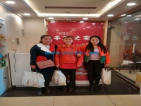 邯鄲不同地區(qū)的三位女士一起來到手工活之家總部，建立深厚友誼