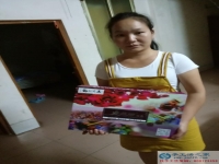 廣西百色哪里有手工活外發(fā)加工的，黃女士在家做手工活串珠加工補(bǔ)貼家用