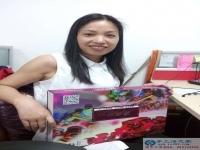 廣東職業(yè)女性業(yè)余時(shí)間做手工活，增加收入又培養(yǎng)愛好