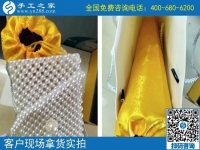 自己動(dòng)手在家做美麗的珠繡畫喜鵲登枝，掛在家里很喜慶