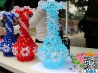 做好一個(gè)全職媽媽，廣西百色陸女士除了照顧家還做珠繡串珠外發(fā)手工活掙錢