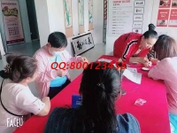 寄回家做的手工活穩(wěn)定可靠，是家庭主婦在家賺錢的好項(xiàng)目