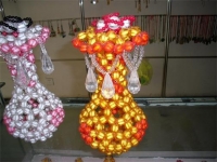 看！這么漂亮的串珠工藝品，還可以做加工掙錢