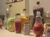 有長(zhǎng)期可以加工掙錢的串珠外發(fā)手工活嗎？