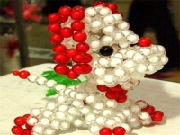  愛(ài)上串珠手工活，可以在家掙錢還自由